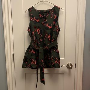 Banana Republic structured top